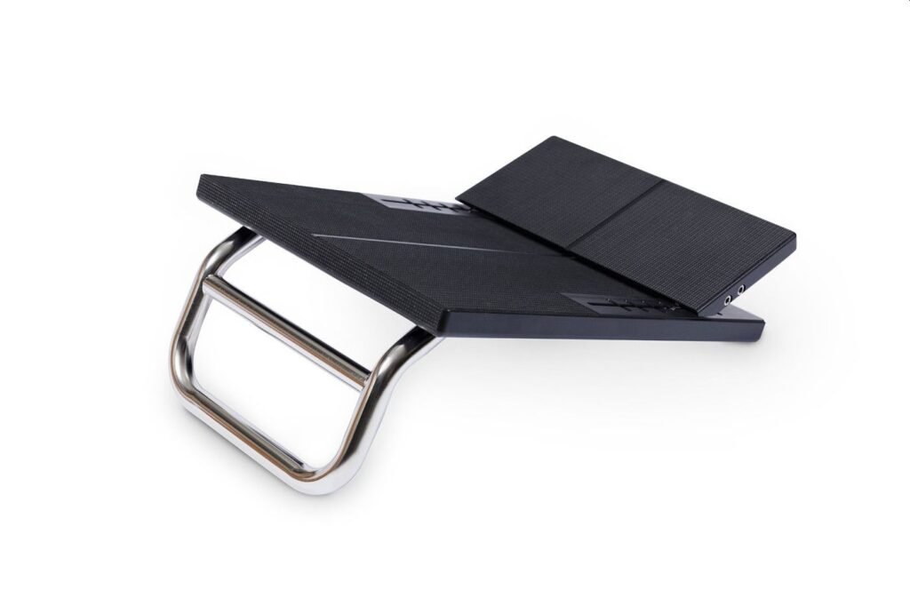Top with track start plastic