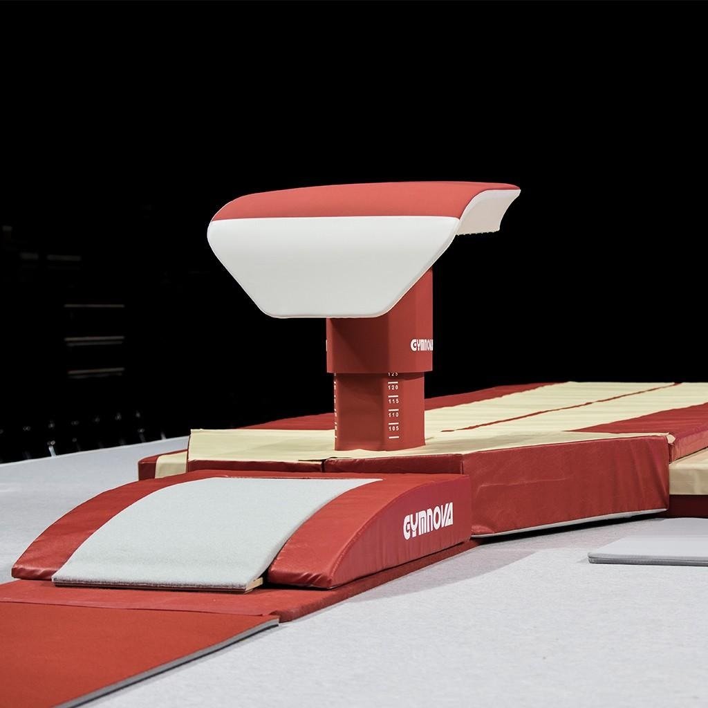 Montreal competition vaulting table