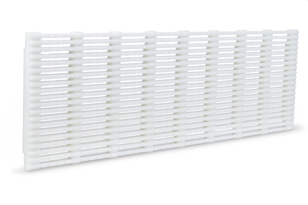 OP straight overflow channel grating section