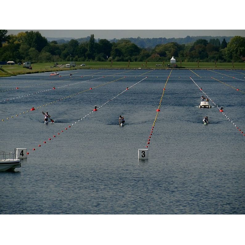 Lane marking system for rowing and canoe-kayak