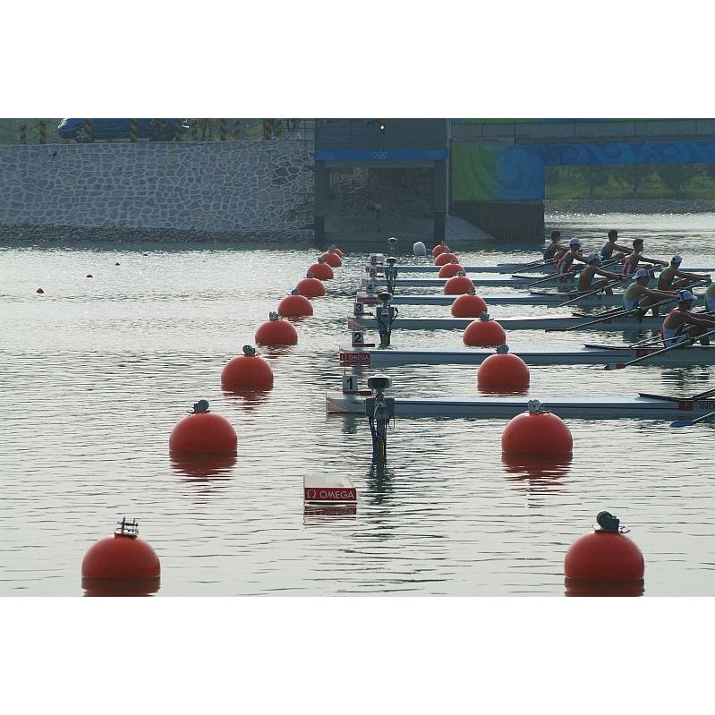 Automatic starting system for rowing and canoe-kayak